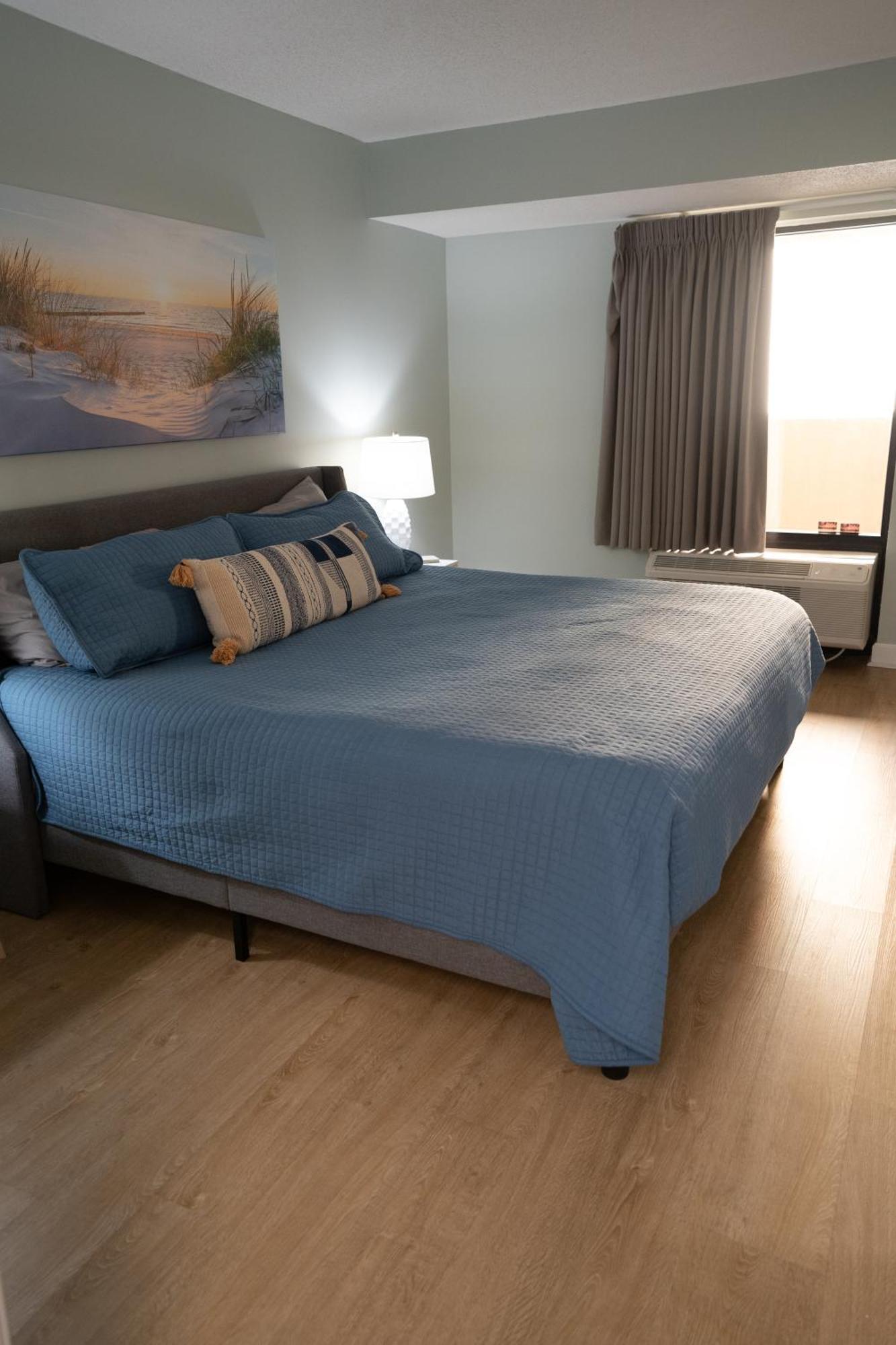 Oceanview Condo With Pool, Hot Tub, Balcony, Right On The Beach 默特尔比奇 外观 照片